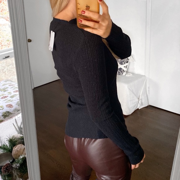 🖤 ZARA BLACK MOCK NECK ASYMMETRICAL LONG SLEEVE TOP! - Picture 3 of 9